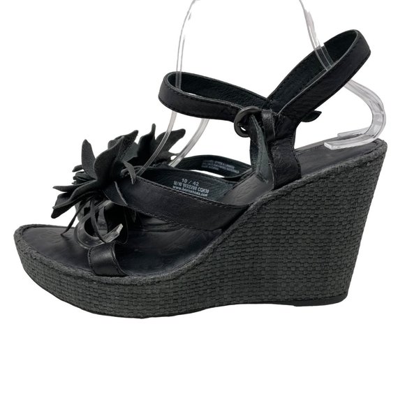 Born Shoes Born Flower Wedge Sandals Open Toe Buckle Ankle Strap